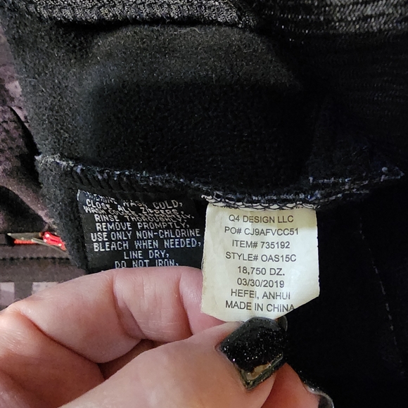 Snozu Boys Black Dot Camouflage Jacket, Size Large, EUC - Picture 7 of 7